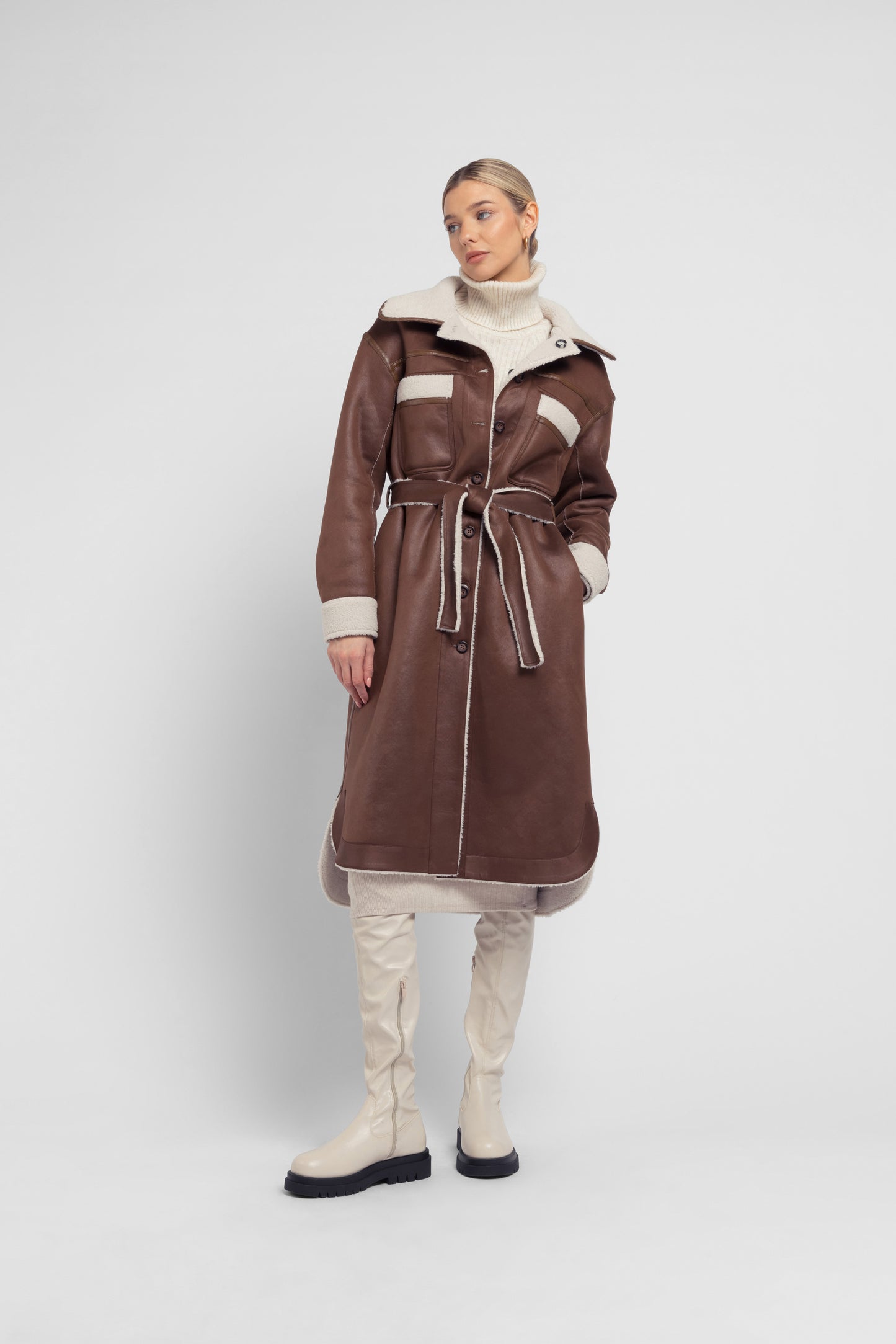 Urbancode Poppy Reversible Coat BJ19324