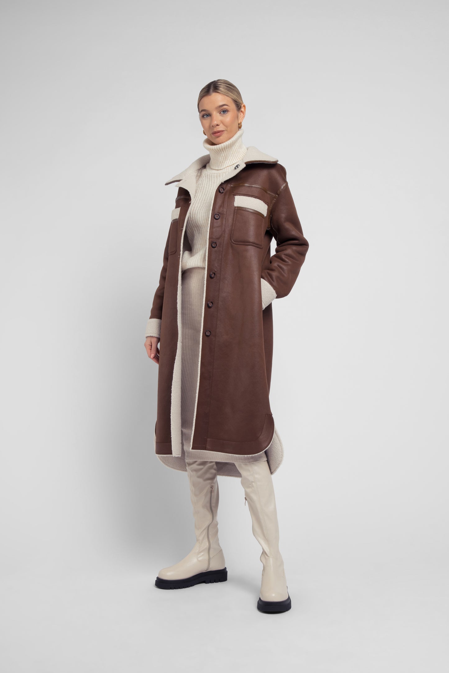 Urbancode Poppy Reversible Coat BJ19324