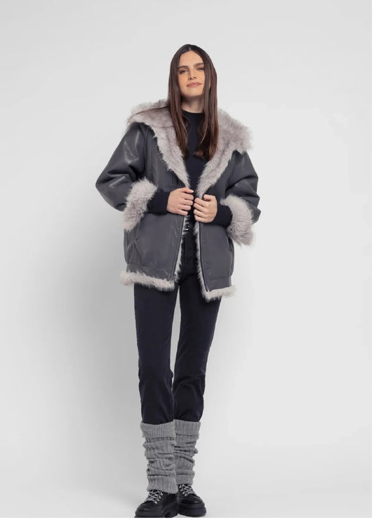 Urbancode Owen Reversible Faux Fur Jacket BJ19234